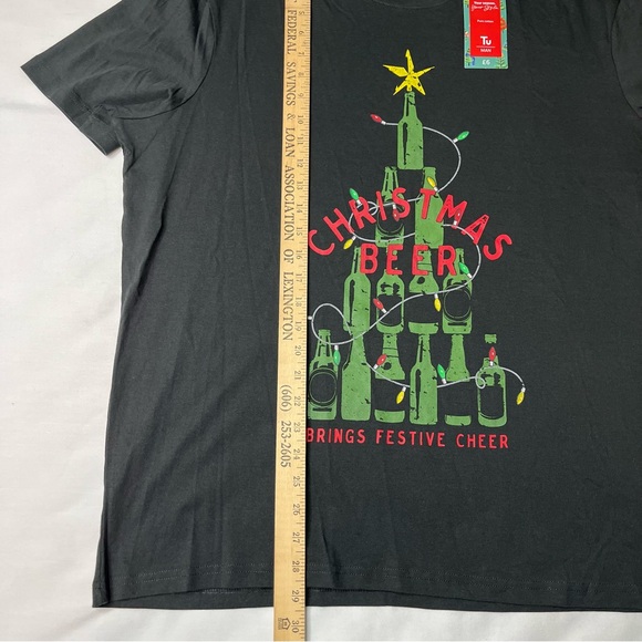 Christmas Beer Brings Festive Cheer Men’s Black T-Shirt, Size XL, New - Picture 7 of 10